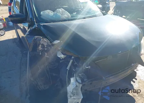 2016 Nissan Rogue Sv z USA, uszkodzony, nr VIN KNMAT2MVXGP598645